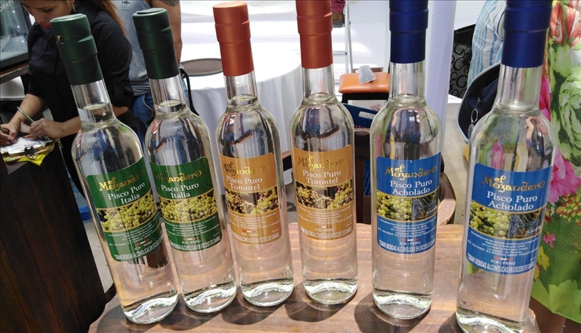 Perú rechaza propuesta de Chile de compartir denominación de origen del pisco