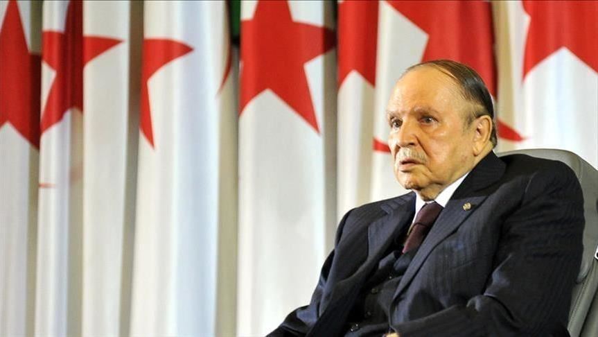 Journal suisse : Boueflika est "sous menace vitale permanente"