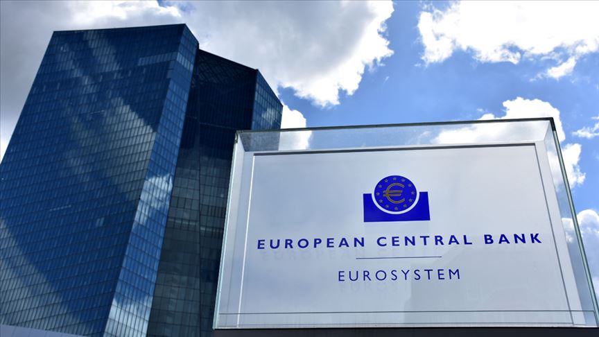 ECB Başkanı Mario Draghi: Avro Bölgesi büyüme görünümünde belirsizlikler devam ediyor