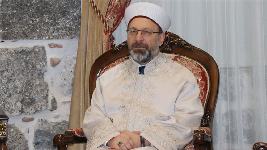 Diyanet İşleri Başkanı Erbaş: Huzur beldesi Diyarbakır tekrar öz benliğine kavuşuyor