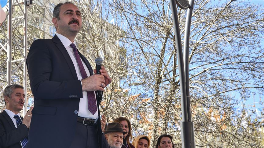 Adalet Bakanı Gül: AK Parti gitsin diye bir araya gelen balon oluşturdular