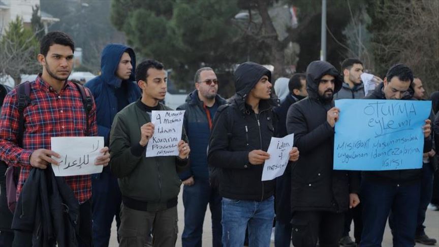وقفة أمام القنصلية المصرية بإسطنبول تضامنا مع المعتقلين السياسيين