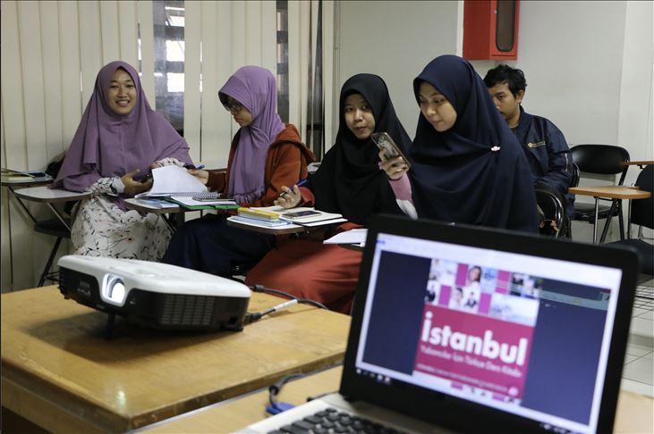 دورة لتدريس اللغة التركية تحظى باهتمام في جامعة إندونيسية
