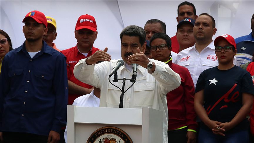 Maduro ülkedeki elektrik kesintisinden ABD'yi sorumlu tutuyor