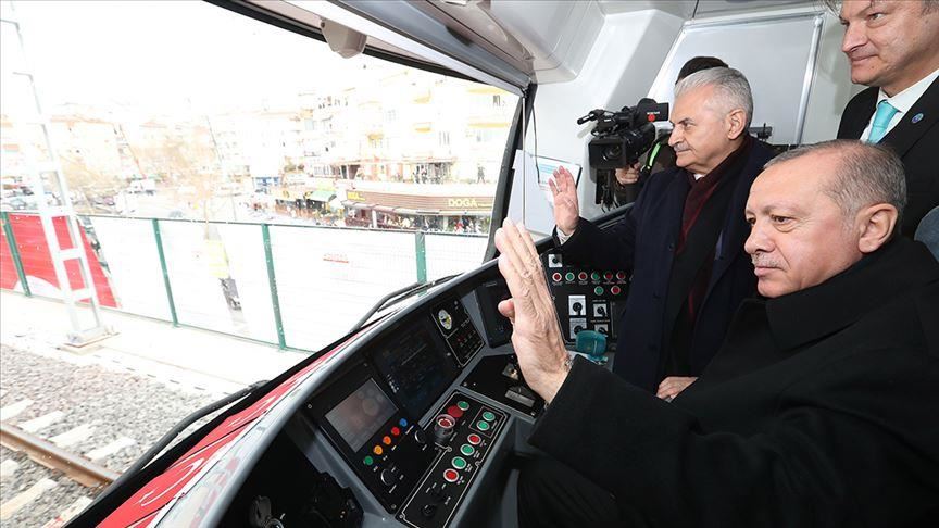 Turkey: Commuter train line along Sea of Marmara opens