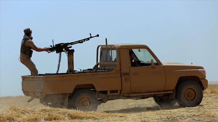 Deyrizor'da YPG/PKK-DEAŞ çatışması