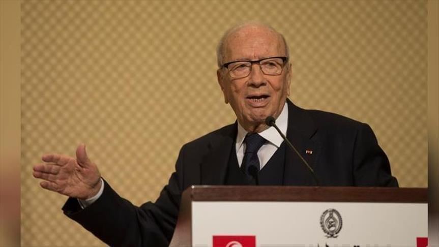 "الرئاسة التونسية": السبسي يتابع قضية "الجهاز السري" 