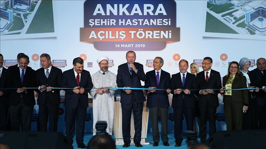 Erdoğan hap spitalin më të madh të qytetit në Evropë