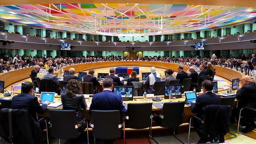 بروكسل.. مؤتمر سوريا يتعهد بـ7 مليارات للاجئين