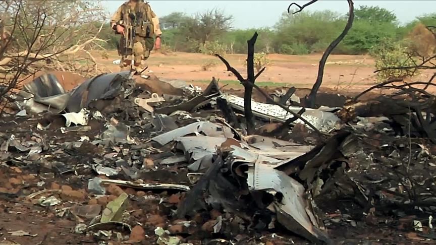 Military aircraft crashes in W. Algeria, killing pilot