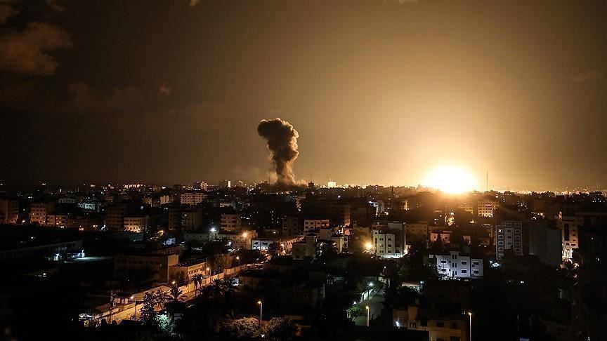 الجيش الإسرائيلي يشن غارات على قطاع غزة