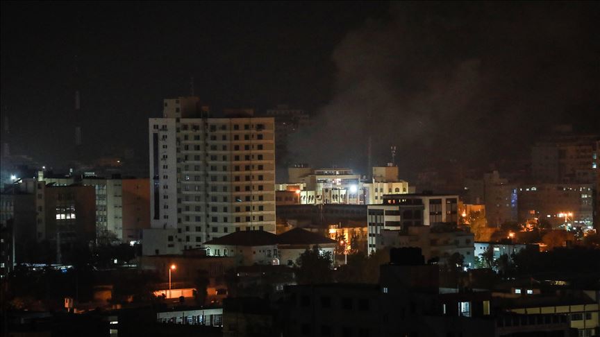 الجيش الإسرائيلي يعلن مهاجمة 100 هدف في غزة