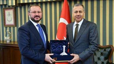 İstanbul Valisi Yerlikaya'dan AA'ya ziyaret