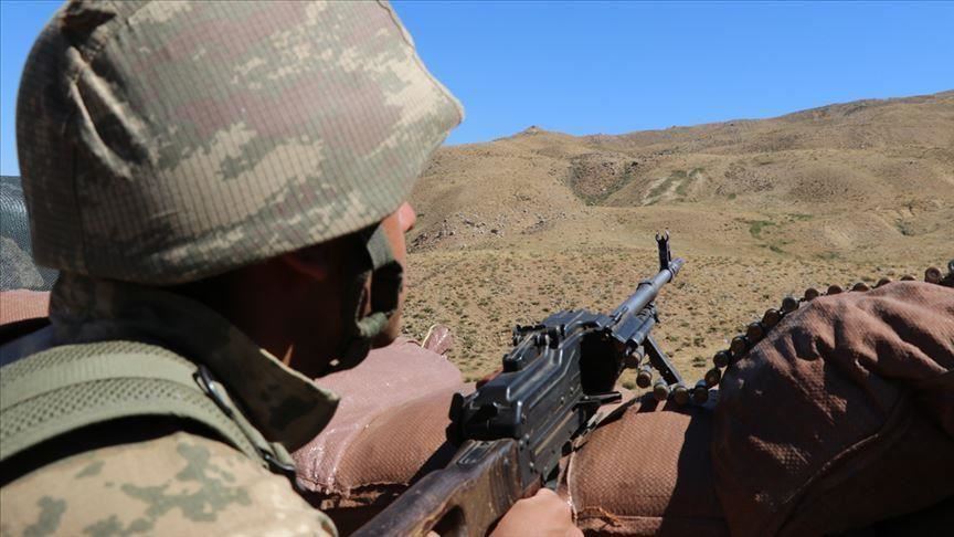 Turquía 'neutraliza' a 12 terroristas del PKK al norte de Irak 