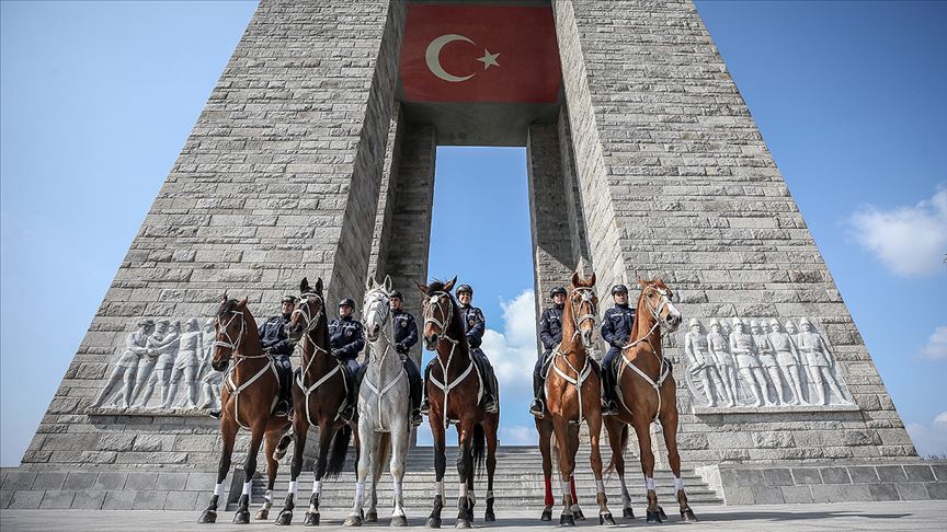 Devlet protokolünü 'jandarmanın heybetli yüzü' karşılayacak