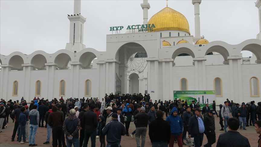 Orta Asya'nın en büyük camisi Kazakistan'da yapılacak