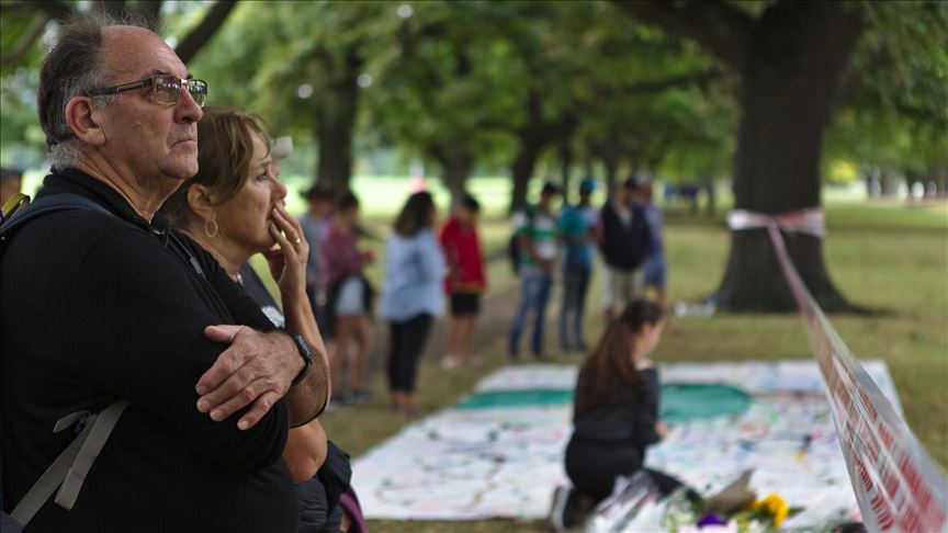 Primera ministra de Nueva Zelanda promete reforma de ley de armas tras ataques terroristas