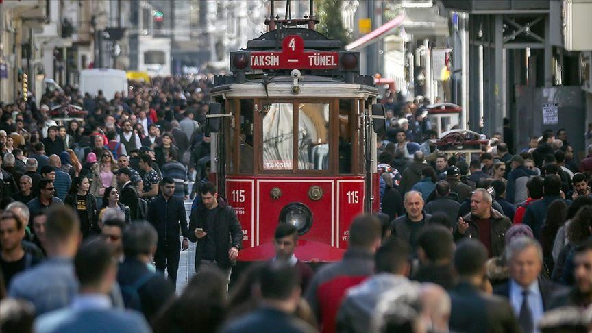 إسطنبول تتجاوز 131 دولة بالكثافة السكانية