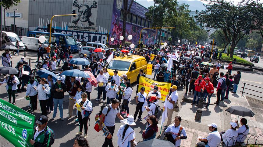 Inicia paro de maestros en Colombia por 48 horas