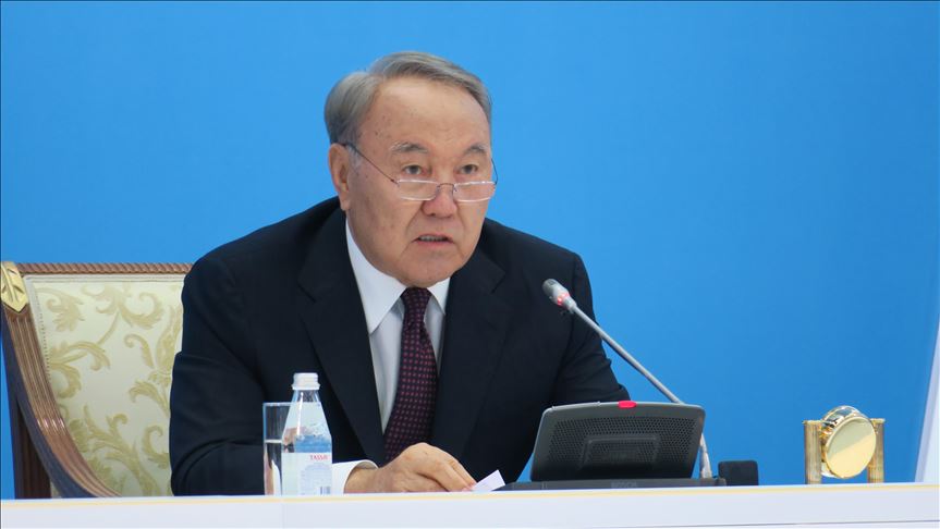 نزارباييف يهاتف زعماء المنطقة بعد استقالته من رئاسة كازاخستان