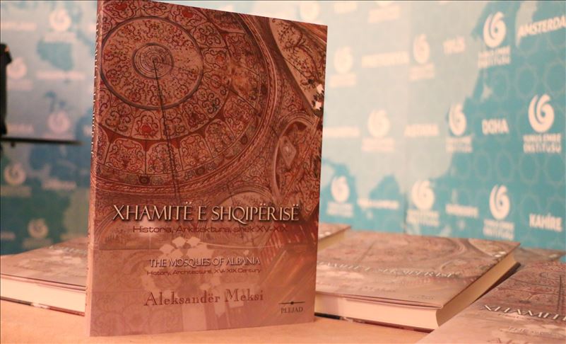 Promovohet libri "Xhamitë e Shqipërisë"