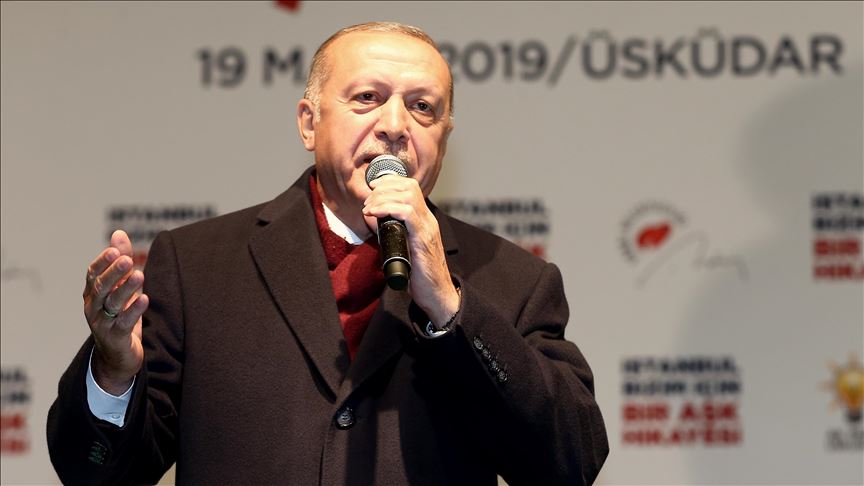 Presidente de Turquía urge a Occidente rechazar la xenofobia y la islamofobia