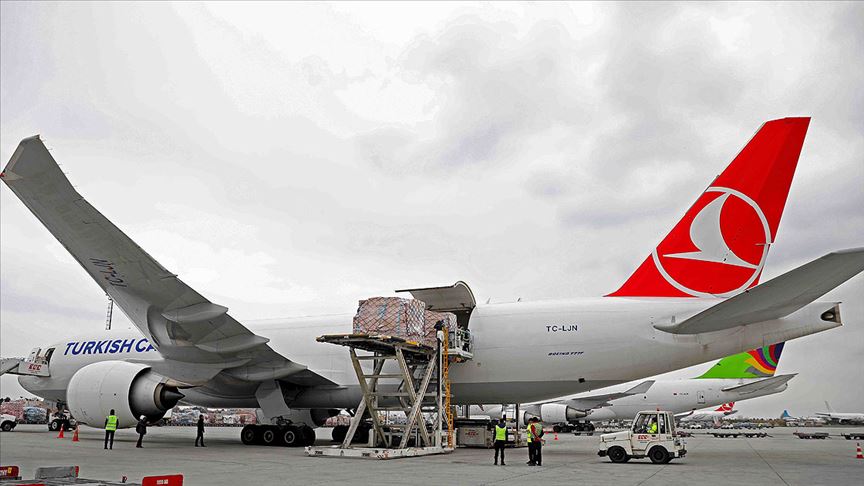 Turkish Cargo sarayın eserlerini Japonya'ya taşıdı