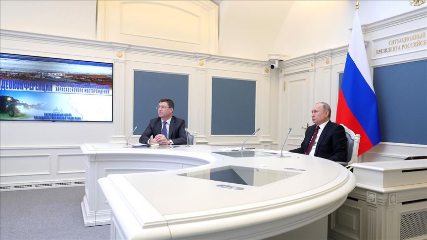 Путин дал старт освоению газового месторождения на Ямале