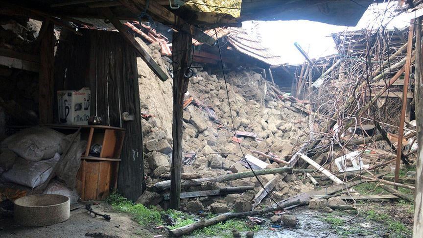 На юго-западе Турции произошло сильное землетрясение 