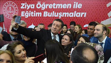 'Öğretmenlik temsil meselesidir'