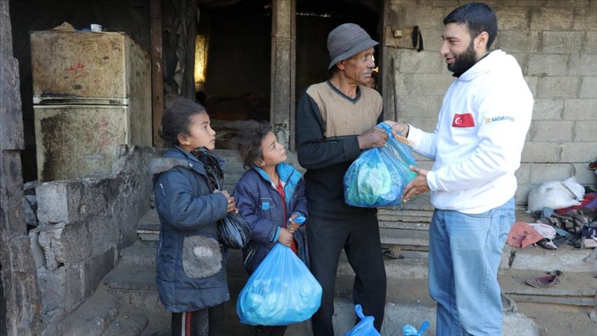 Sadakataşı Derneği'nden Gazze'ye gıda yardımı