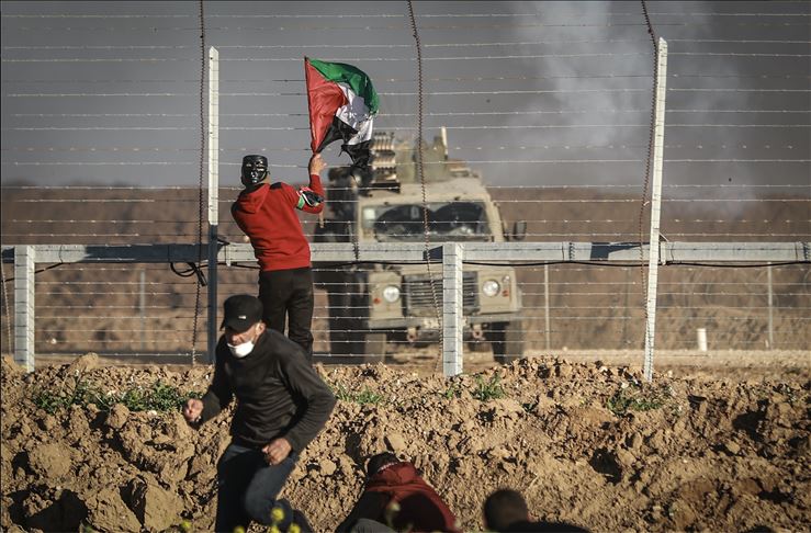 شهيدان فلسطينيان وإصابة ٦٢ برصاص الجيش الإسرائيلي شرقي غزة