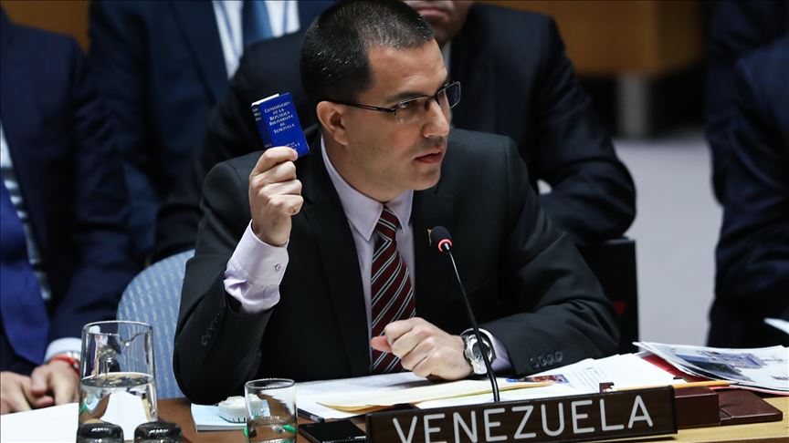 Gobierno venezolano ratifica disposición de diálogo con la oposición 