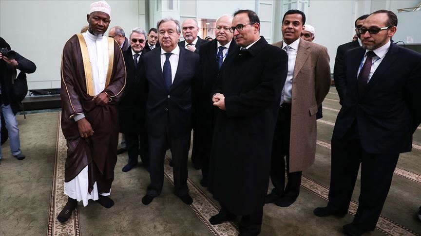 UN chief visits NY mosque, urges safety for worshippers