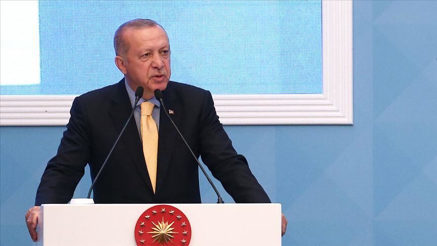 Erdogan: Čovječanstvo se protiv antiislamizma treba boriti kao što se borilo i protiv antisemitizma 