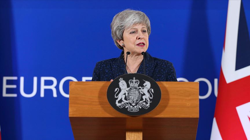 AB ile İngiltere Başbakanı May yeni Brexit tarihlerinde uzlaştı