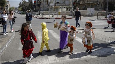 İsrail'de 'Purim Bayramı' kutlanıyor
