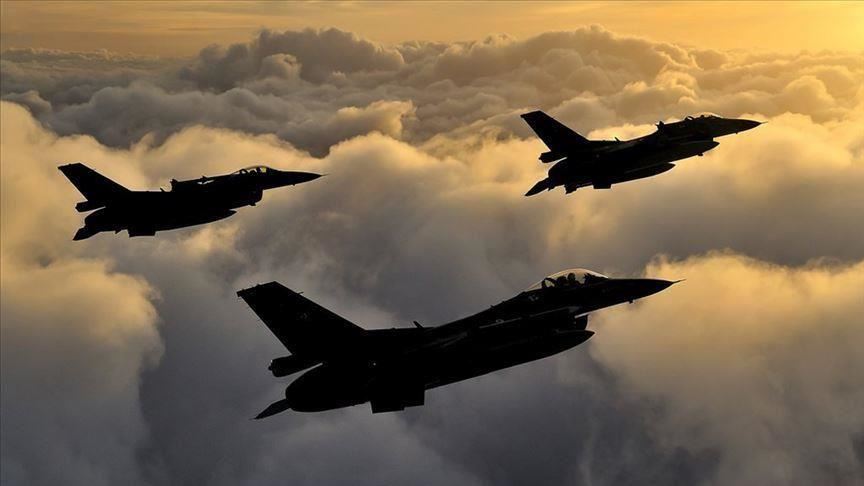 Forcat ajrore turke shkatërrojnë objektiva të PKK-së