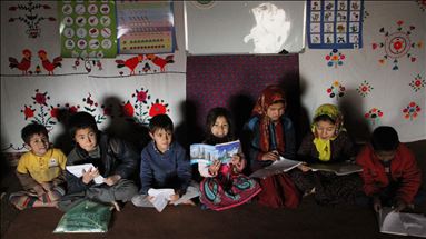 Afghanistan targets 1M more children in schools