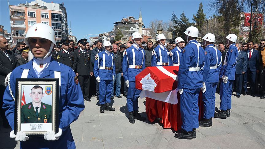 Kazada yaşamını yitiren komandolara veda