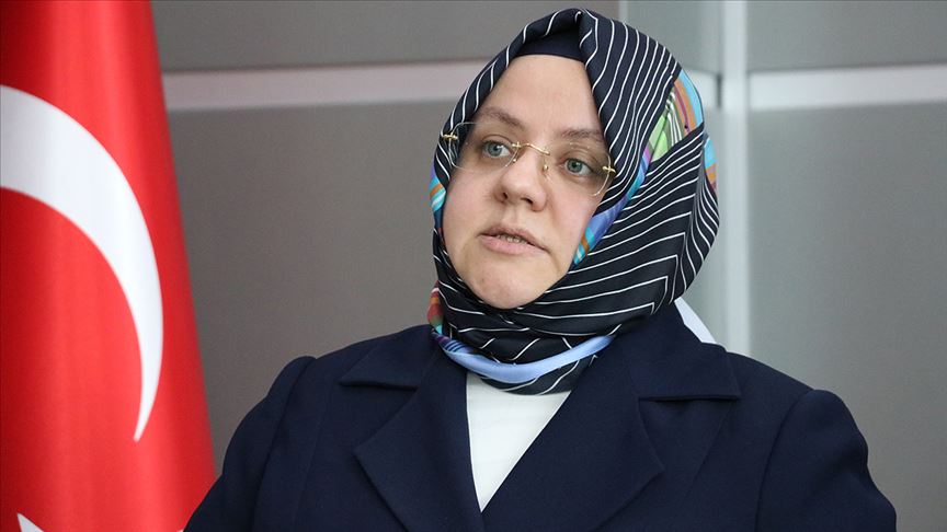 Bakan Selçuk'tan CHP Adana adayı Karalar'ın şehit eşine tepkisine kınama
