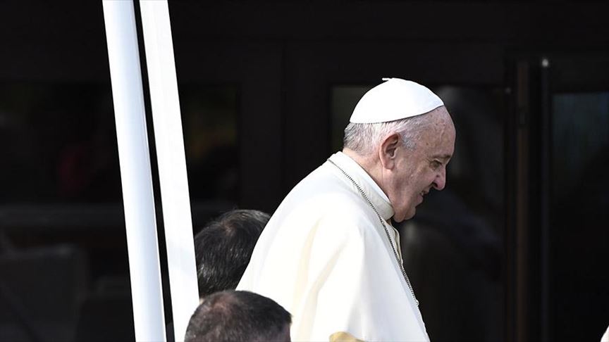Pope Francis arrives in Moroccan capital
