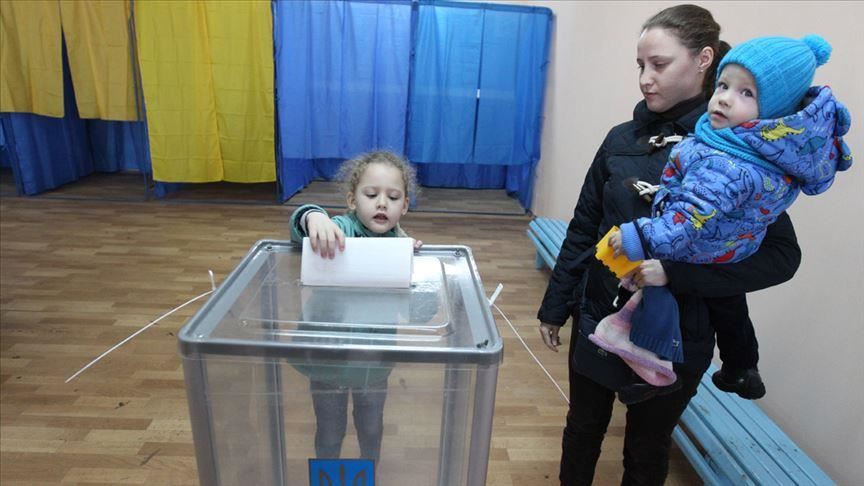 Voting ends in Ukraine for country's new president