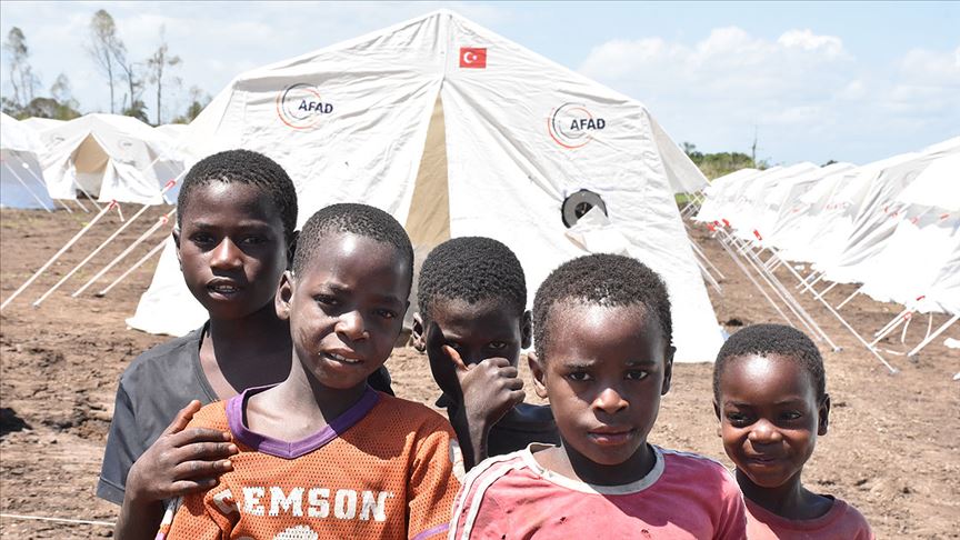 AFAD'dan Mozambik'e çadır kent