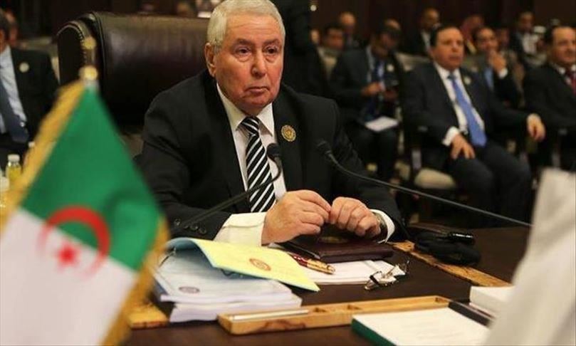 الآليات الدستورية بالجزائر حال شغور منصب الرئيس (إطار)
