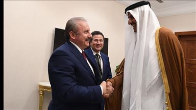 میری قەتەر پێشوازی لە سەرۆکی پەرلەمانی تورکیا دەکات