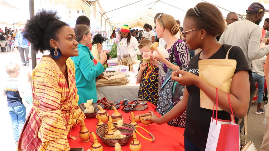 Senegal : "Le marché des fermiers", immersion dans la culture locale