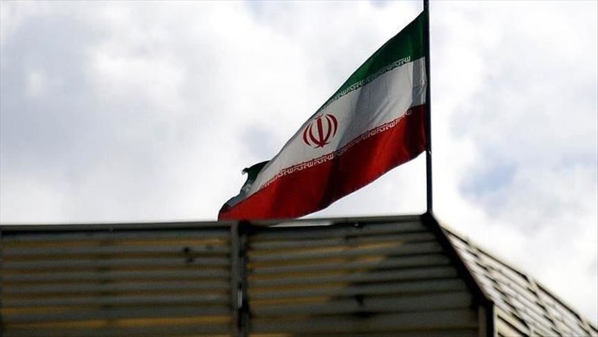 Iran threatens to blacklist U.S. military if Washington designates Guards as terrorists