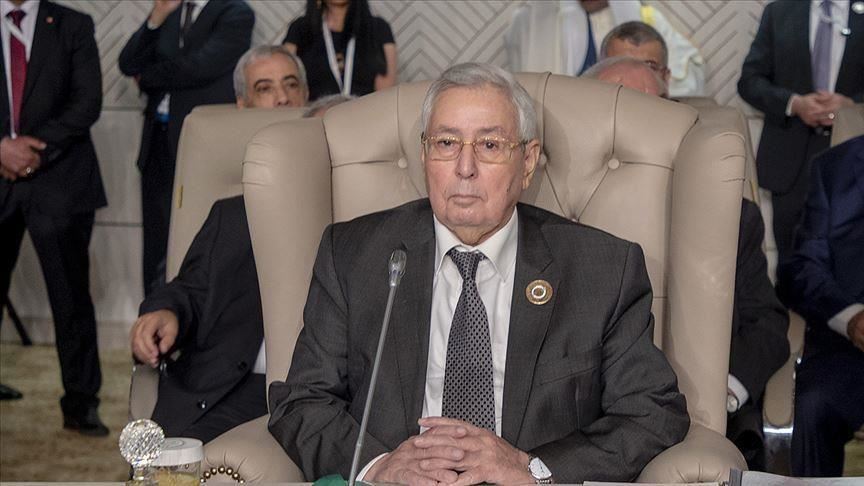 Parlamento de Argelia nombra presidente interino