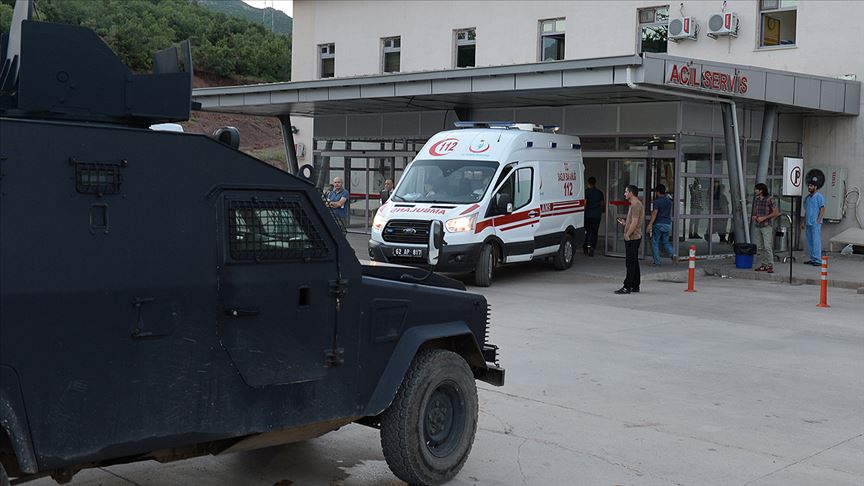 Tunceli'de bir asker kaza kurşunuyla şehit oldu